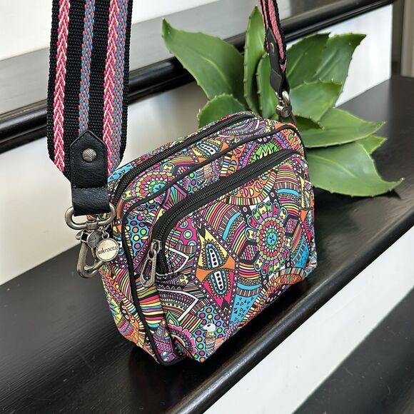 Sakroots colorful Crossbody shoulder handbag, purse, gift versatile could be new - Picture 3 of 10